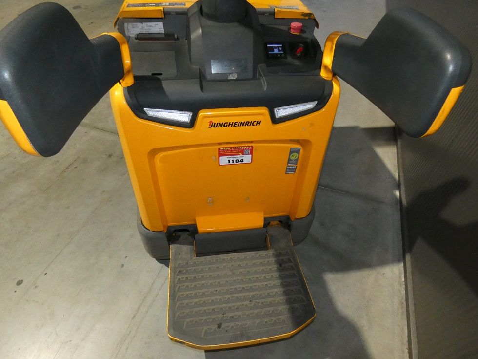 Jungheinrich ERD 220 - KPG 119 - 201 ZT Doppelstockstapler fischer-gabelstapler.de