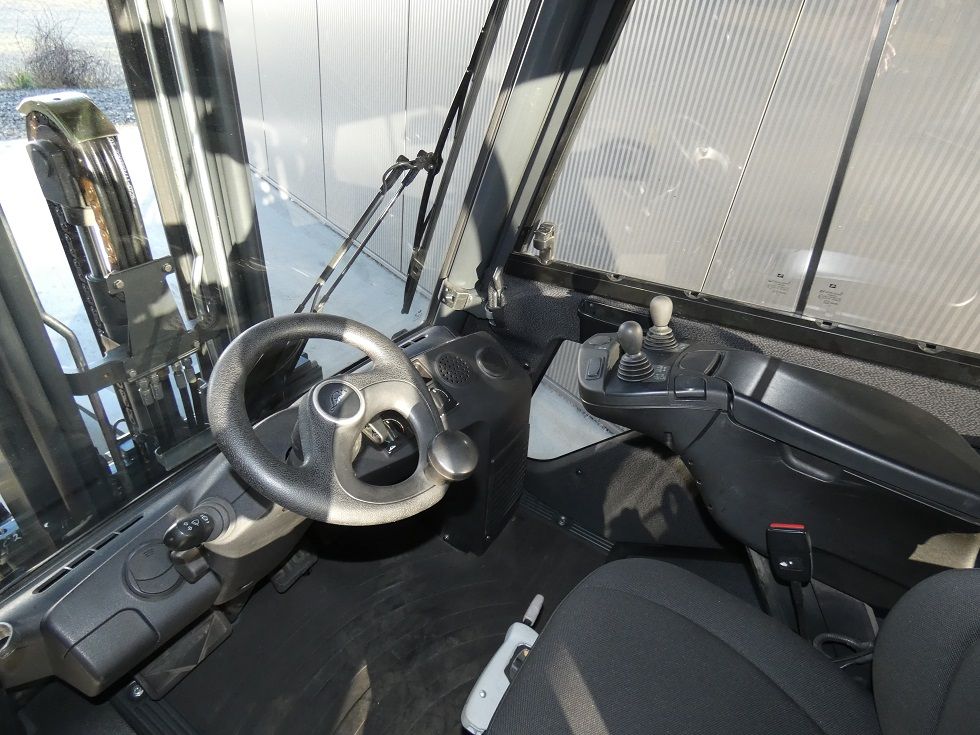 Linde H25D -02-392 Dieselstapler fischer-gabelstapler.de