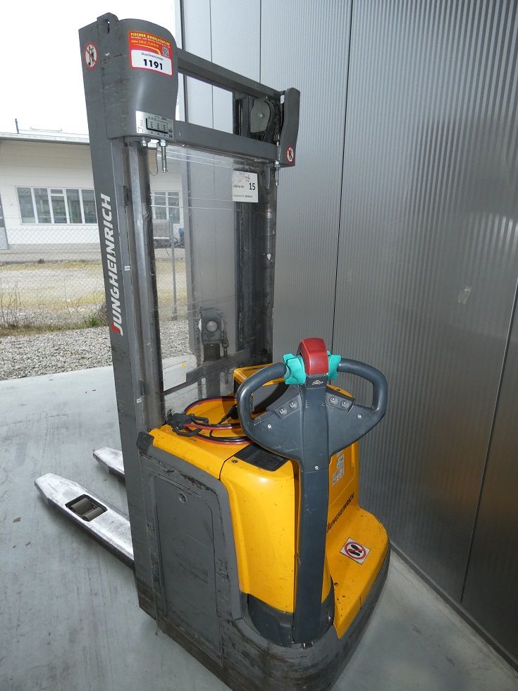 Jungheinrich EJC 212- 470 DZ Deichselstapler fischer-gabelstapler.de