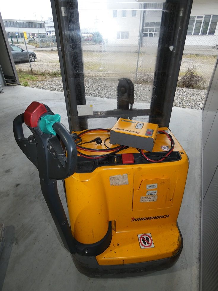 Jungheinrich EJC 212- 470 DZ Deichselstapler fischer-gabelstapler.de