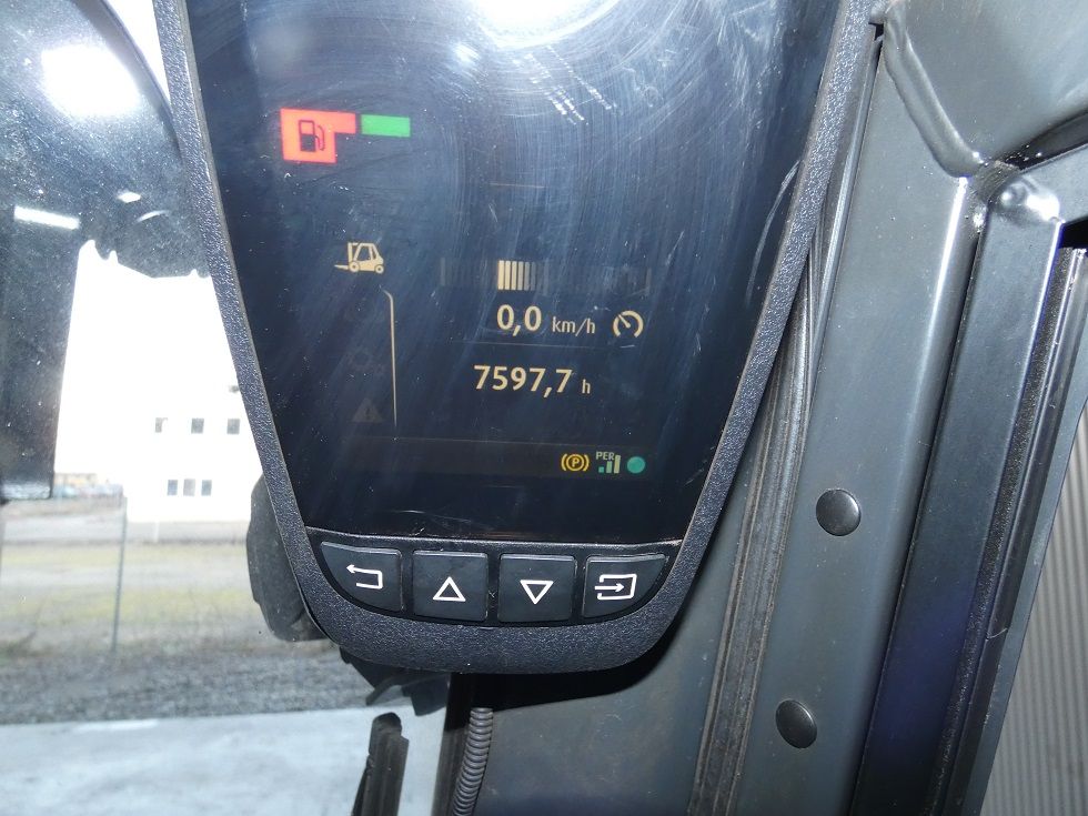 Linde H 30 D  Dieselstapler fischer-gabelstapler.de