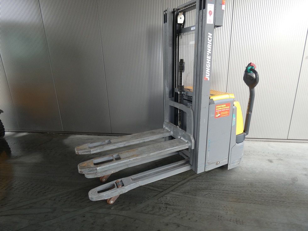 Jungheinrich EJC 112 z 409 DZ Deichselstapler fischer-gabelstapler.de