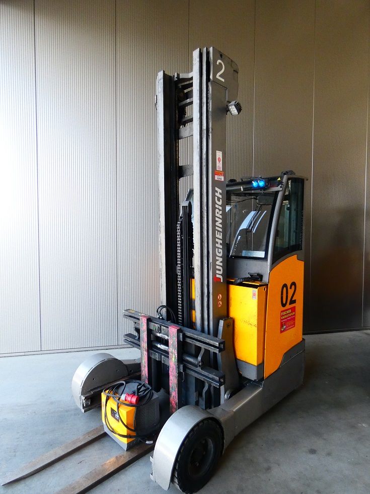 Jungheinrich ETV C 20 Schubmaststapler fischer-gabelstapler.de