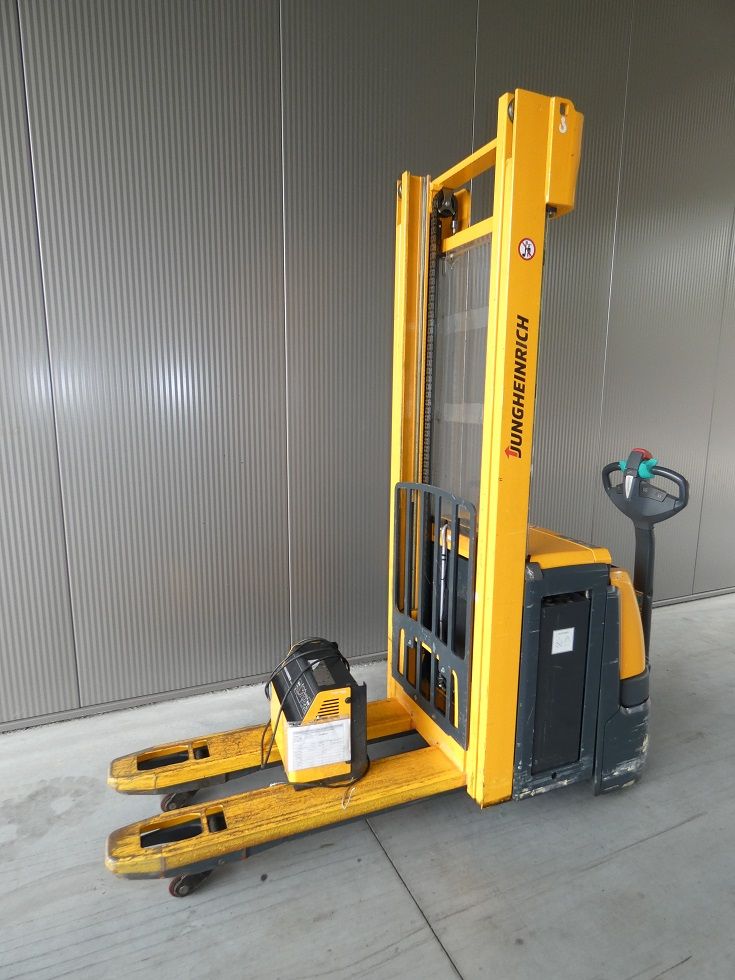 Jungheinrich EJC 214 Z Deichselstapler fischer-gabelstapler.de