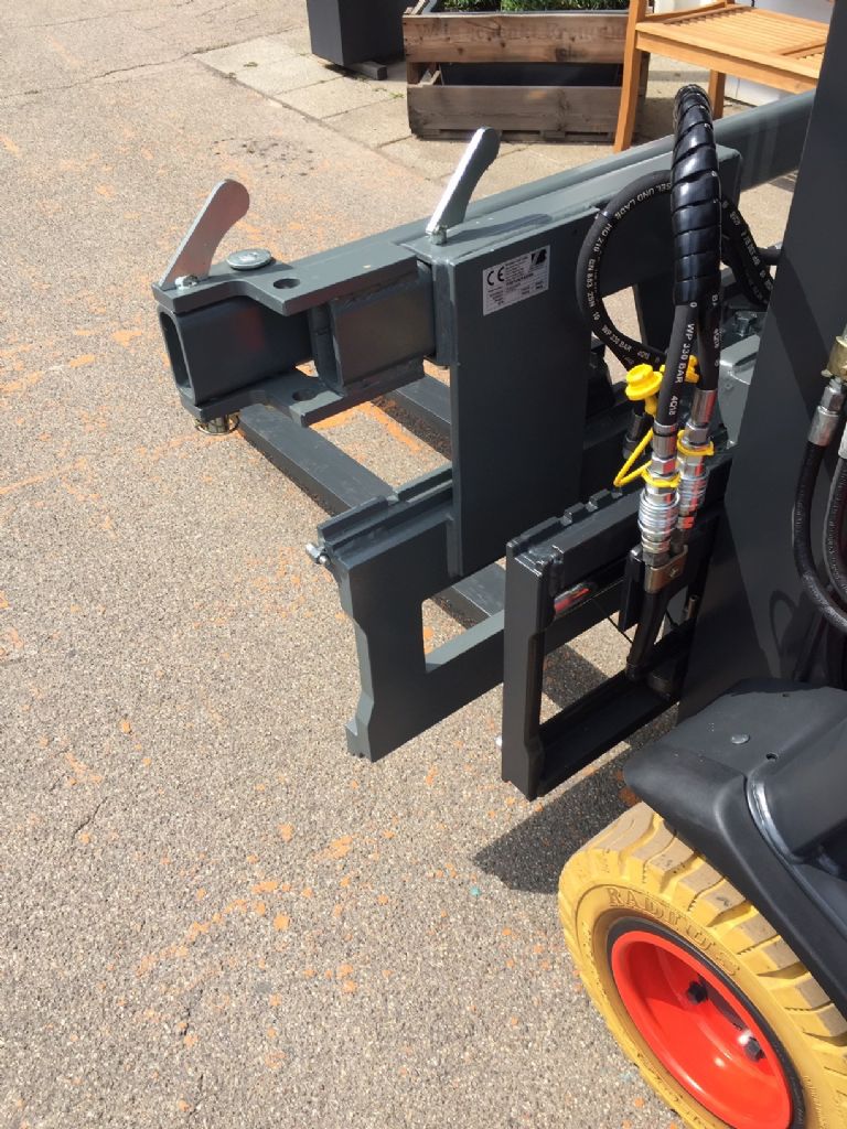 *Sonstige-Drehgert 205 Grad mit klappbarem Haltearm NEU-Drehgert-www.fleischmann-foerdertechnik.de