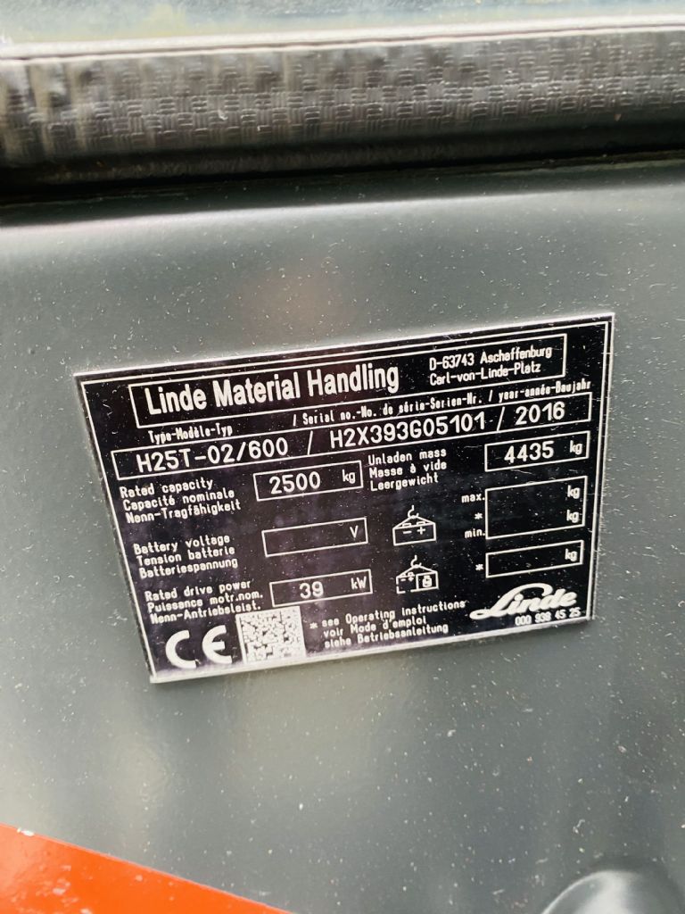 Linde-H 25 T-02/600 EVO Triplex Kabine -Treibgasstapler-www.fleischmann-foerdertechnik.de
