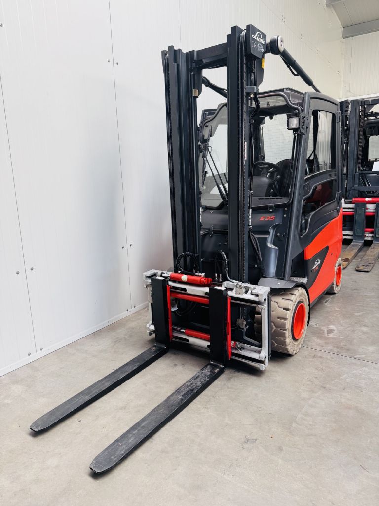 Linde-E 35 HL-01 Kabine Batterie Bj.17 Zinkenverstellgert-Elektro 4 Rad-Stapler-www.fleischmann-foerdertechnik.de