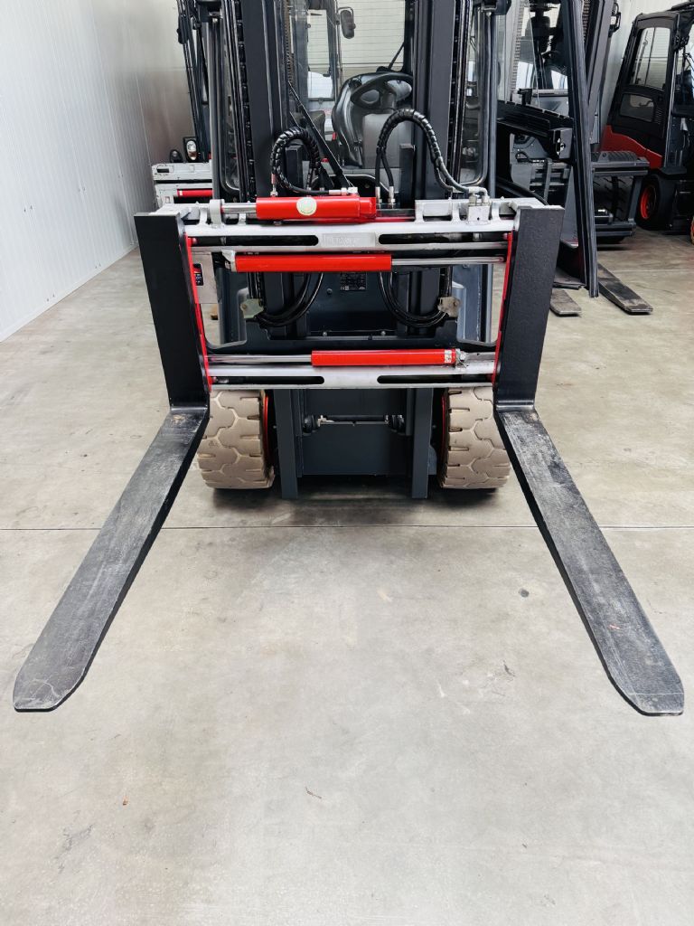 Linde-E 35 HL-01 Kabine Batterie Bj.17 Zinkenverstellgert-Elektro 4 Rad-Stapler-www.fleischmann-foerdertechnik.de