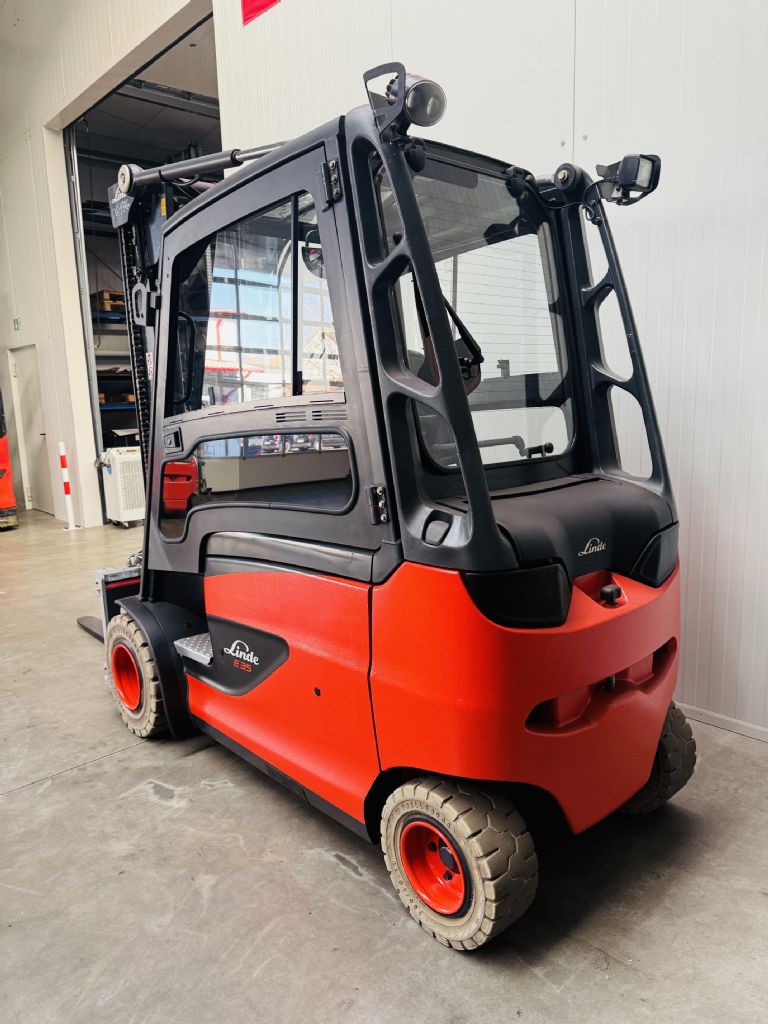 Linde-E 35 HL-01 Kabine Batterie Bj.17 Zinkenverstellgert-Elektro 4 Rad-Stapler-www.fleischmann-foerdertechnik.de