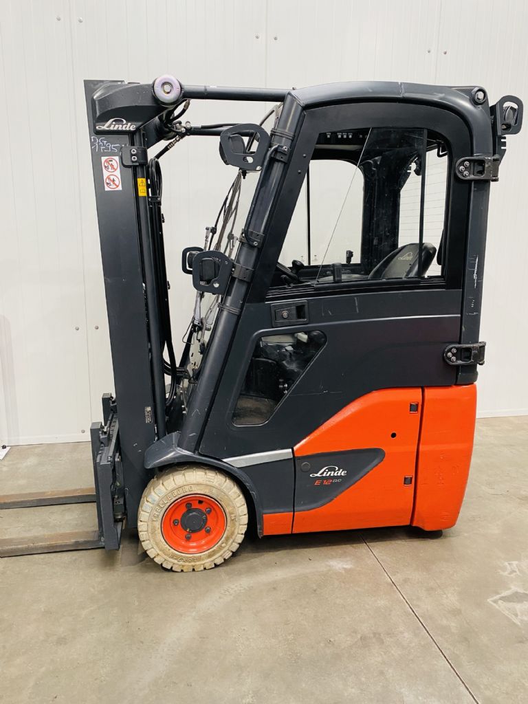 Linde-E 12-02 EVO Duplex Kabine -Elektro 3 Rad-Stapler-www.fleischmann-foerdertechnik.de