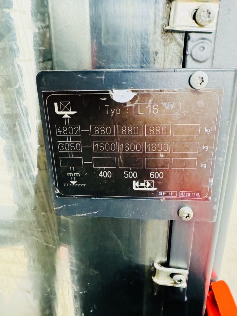 Linde-L 16 Triplex Batterie Bj.20-Hochhubwagen-www.fleischmann-foerdertechnik.de