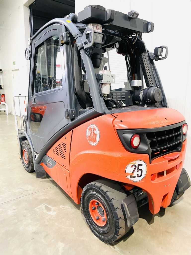 Linde-H 25 D-02 EVO Kabine STVO VERMIETET -Dieselstapler-www.fleischmann-foerdertechnik.de