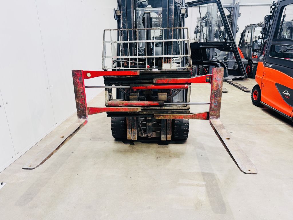 Linde-E 30 H-01/600 Triplex Kabine STVO -Elektro 4 Rad-Stapler-www.fleischmann-foerdertechnik.de