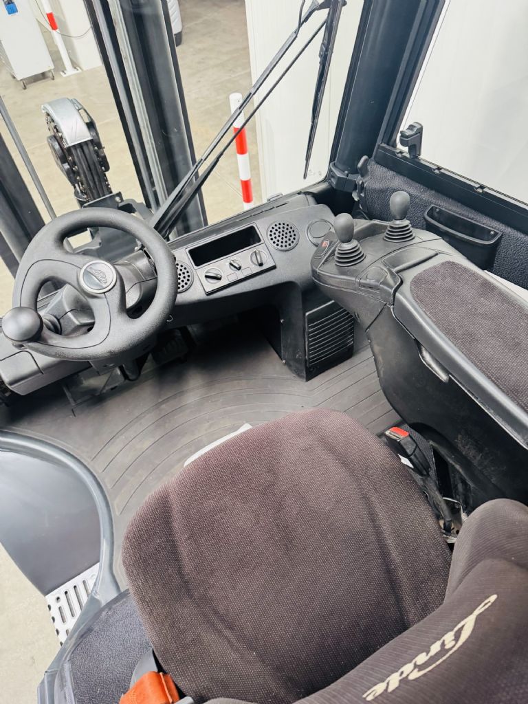 Linde-H 50 D-02/600 EVO 3B Kabine Triplex -Dieselstapler-www.fleischmann-foerdertechnik.de