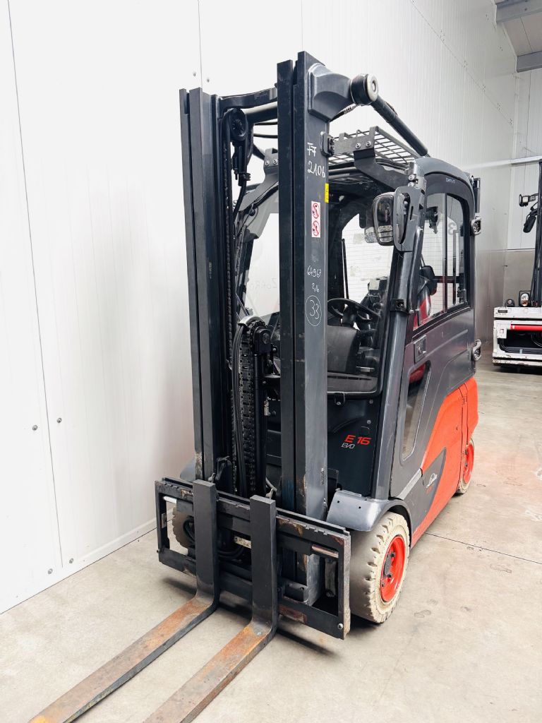 Linde-E 16 P-02 EVO Triplex Kabine STVO -Elektro 4 Rad-Stapler-www.fleischmann-foerdertechnik.de