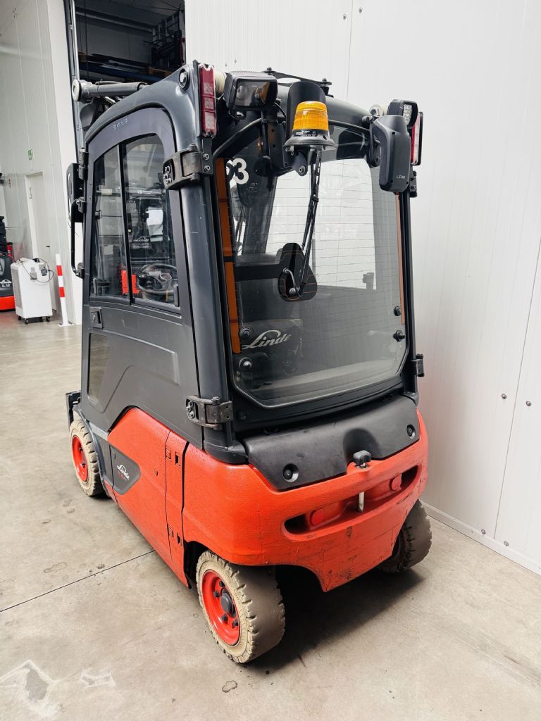 Linde-E 16 P-02 EVO Triplex Kabine STVO -Elektro 4 Rad-Stapler-www.fleischmann-foerdertechnik.de