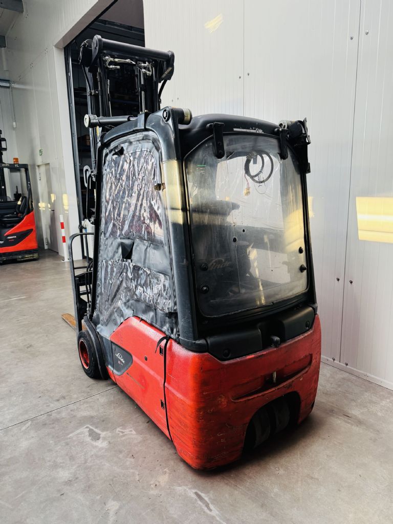 Linde-E 18-02 EVO Triplex ZVG  -Elektro 3 Rad-Stapler-www.fleischmann-foerdertechnik.de