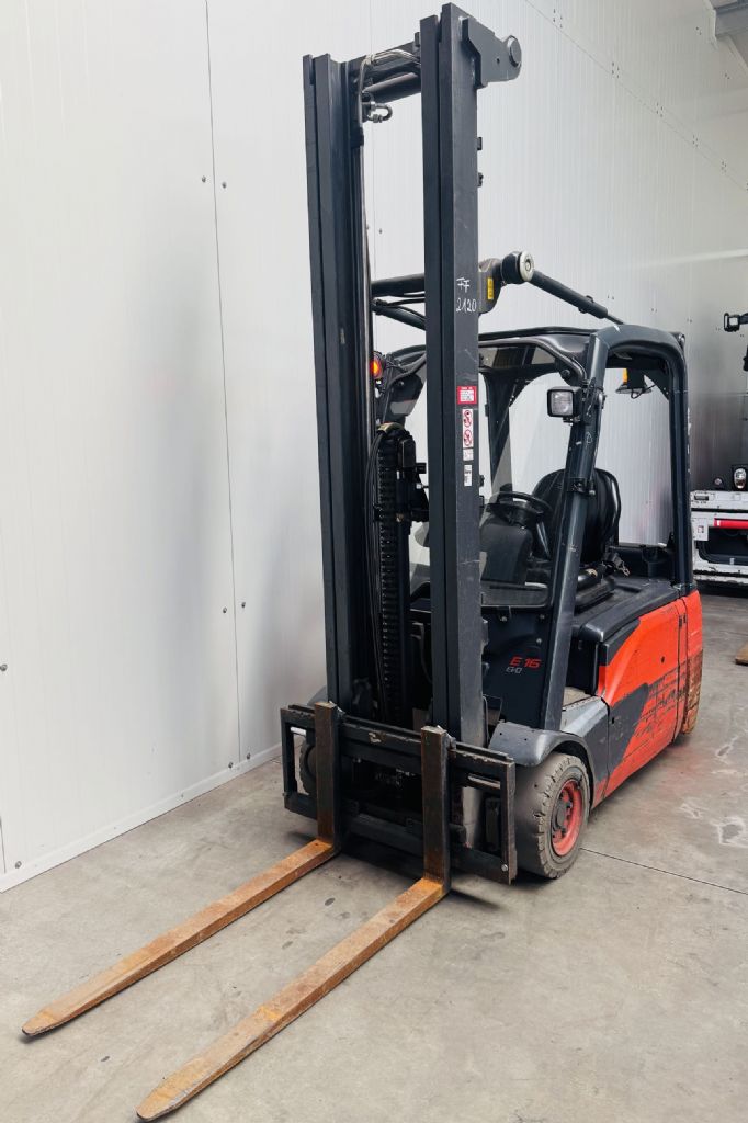 Linde-E 16 L-02 EVO Triplex  -Elektro 3 Rad-Stapler-www.fleischmann-foerdertechnik.de