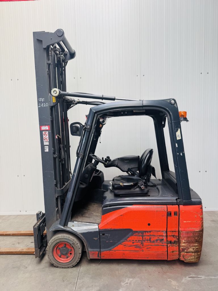 Linde-E 16 L-02 EVO Triplex  -Elektro 3 Rad-Stapler-www.fleischmann-foerdertechnik.de