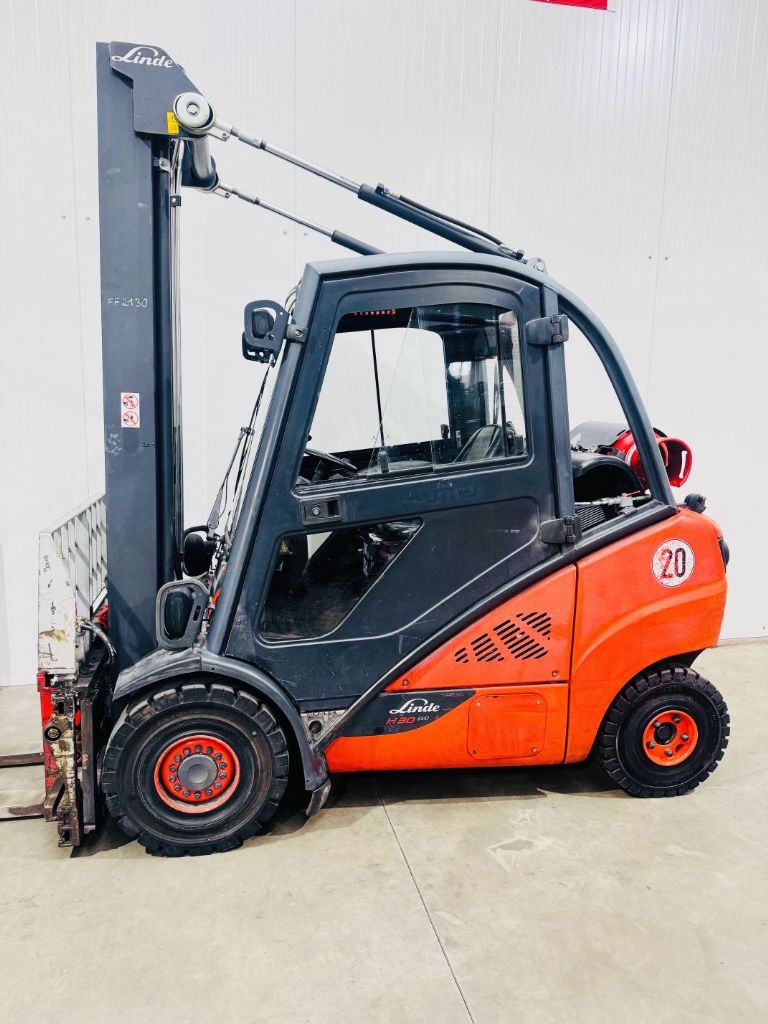 Linde-H 30 T-02 EVO Triplex STVO-Treibgasstapler-www.fleischmann-foerdertechnik.de