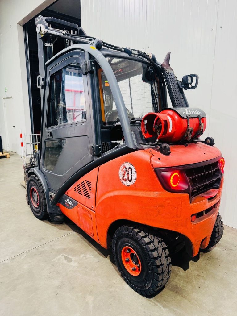 Linde-H 30 T-02 EVO Triplex STVO-Treibgasstapler-www.fleischmann-foerdertechnik.de