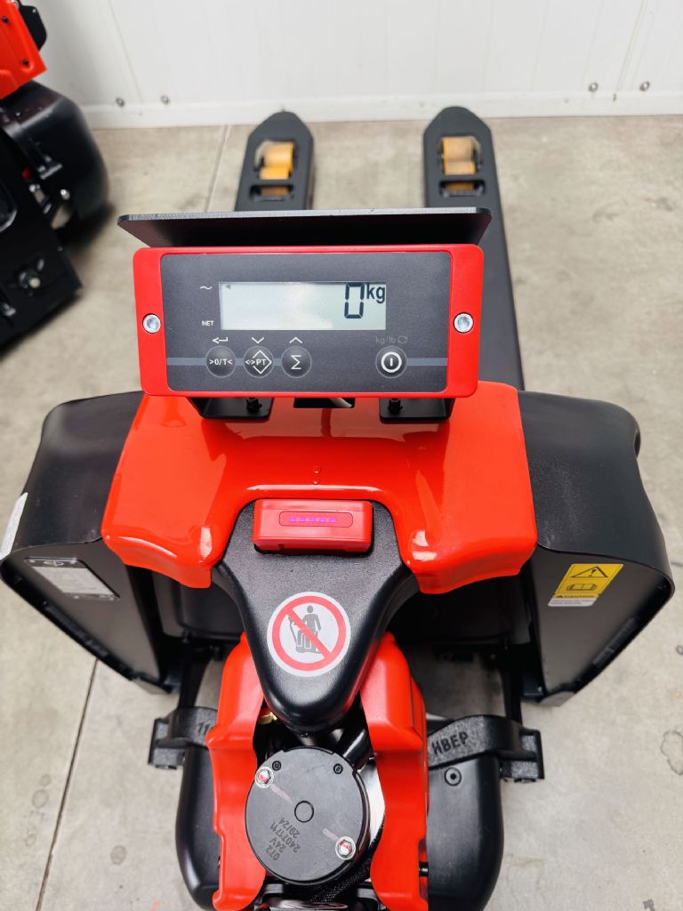 EP-F 4 mit Ravas Wiegesystem bis 1500kg-Niederhubwagen-www.fleischmann-foerdertechnik.de