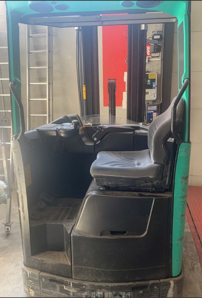 Mitsubishi RB14N -Batterie defekt- Schubmaststapler flurfoerdertechnik-sachsen.de