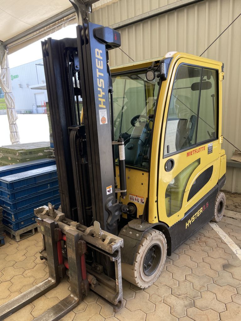 Hyster J3.5XN Elektro 4 Rad-Stapler flurfoerdertechnik-sachsen.de
