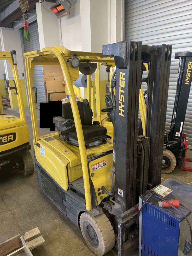 Hyster J1.6XNT MWB Elektro 3 Rad-Stapler flurfoerdertechnik-sachsen.de