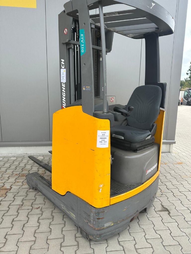 Jungheinrich ETV110 Schubmaststapler www.fm-foerdertechnik.com Jungheinrich ETV110 Schubmaststapler www.fm-foerdertechnik.com