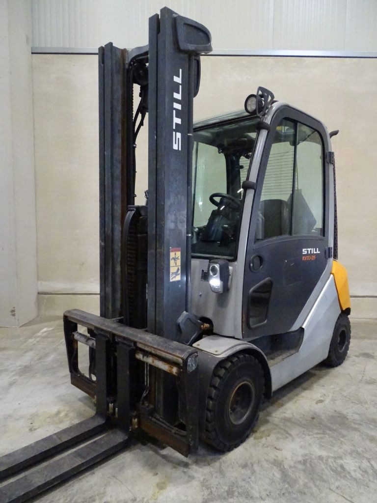 Still-RX 70-25 / 3366 Std. -Diesel Forklift-www.forkliftcenter-bremen.de