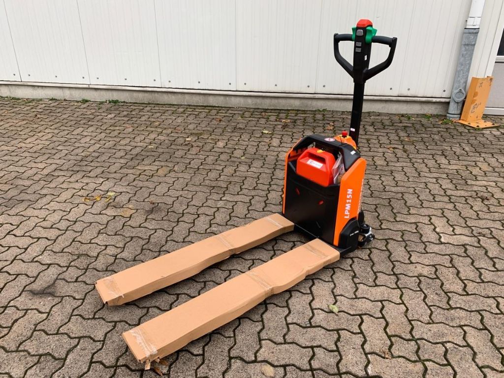 Doosan-LPM 15 N / NEU-Niederhubwagen-www.forkliftcenter-bremen.de