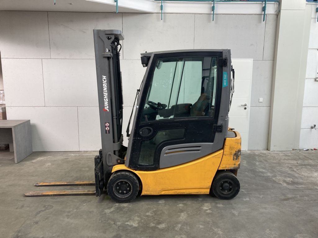 Jungheinrich-EFG 318 K / 4255 Std. -Electric 4-wheel forklift-www.forkliftcenter-bremen.de