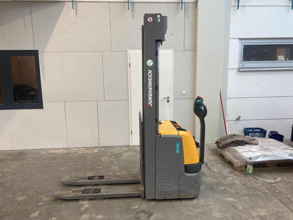 Jungheinrich-EJC 214 / 2421 Std. -High Lift stacker-www.forkliftcenter-bremen.de