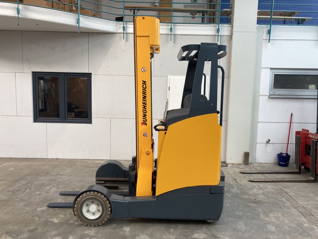 Jungheinrich-ETVC 16 / 5785 Std. -Reach Truck-www.forkliftcenter-bremen.de