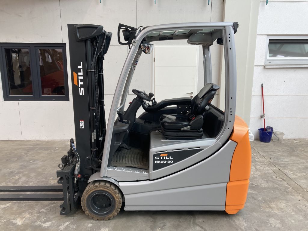 Still-RX 20-20 / ZVG+SS-Elektro 3 Rad-Stapler-www.forkliftcenter-bremen.de