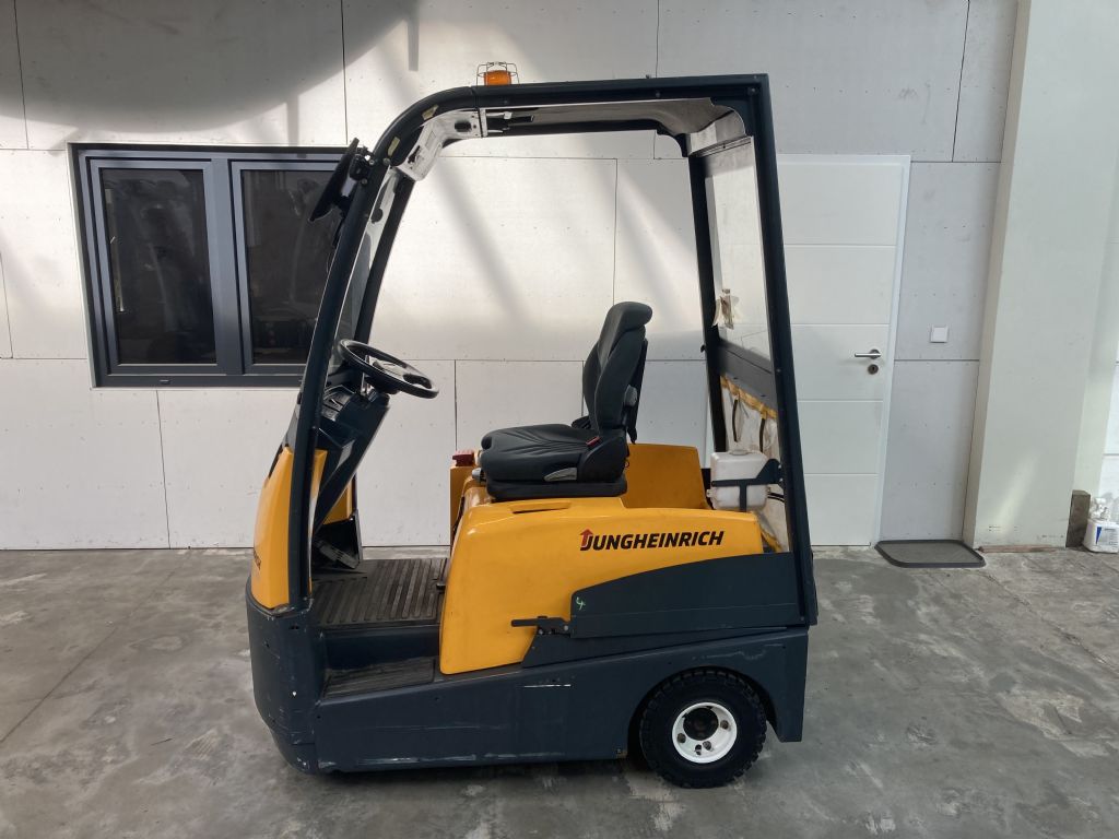 Jungheinrich-EZS 570 / 6092 Std. -Tow Tractor-www.forkliftcenter-bremen.de