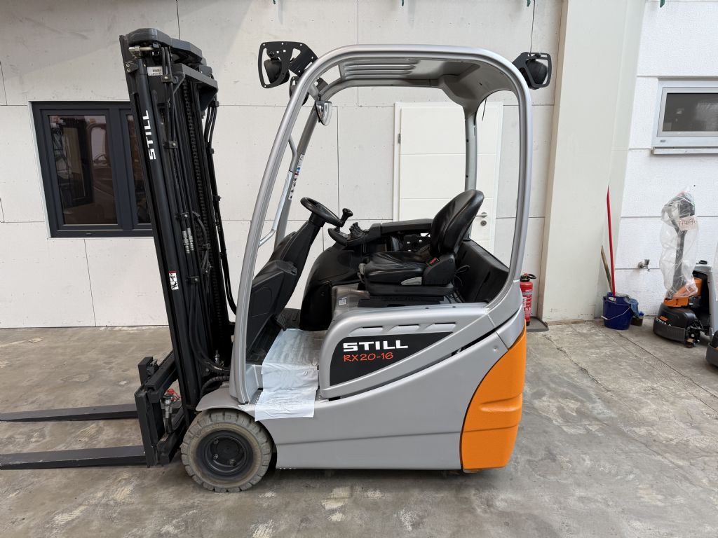 Still-RX 20-16 / 3578 Std. -Elektro 3 Rad-Stapler-www.forkliftcenter-bremen.de
