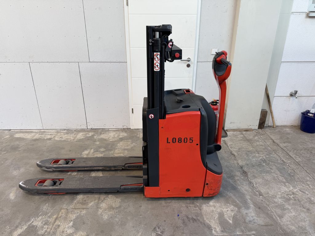 Linde-D 08 / 332 Std. -Sollevatore doppio-www.forkliftcenter-bremen.de