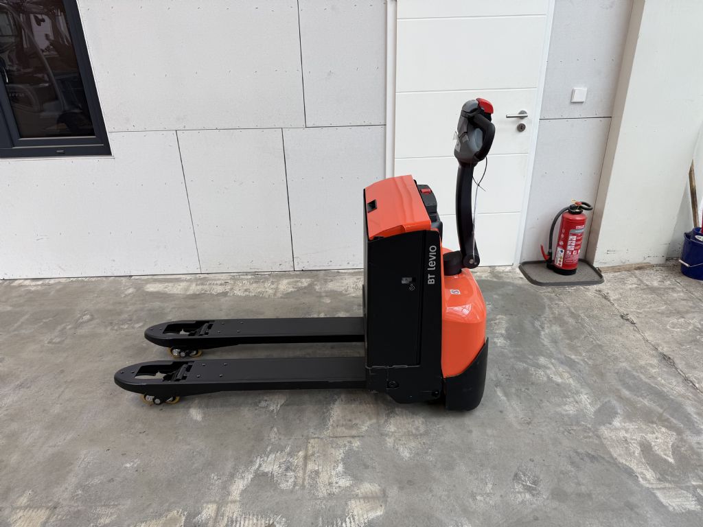 Toyota-LWE 200 / Demo -Transpallet elettrico-www.forkliftcenter-bremen.de