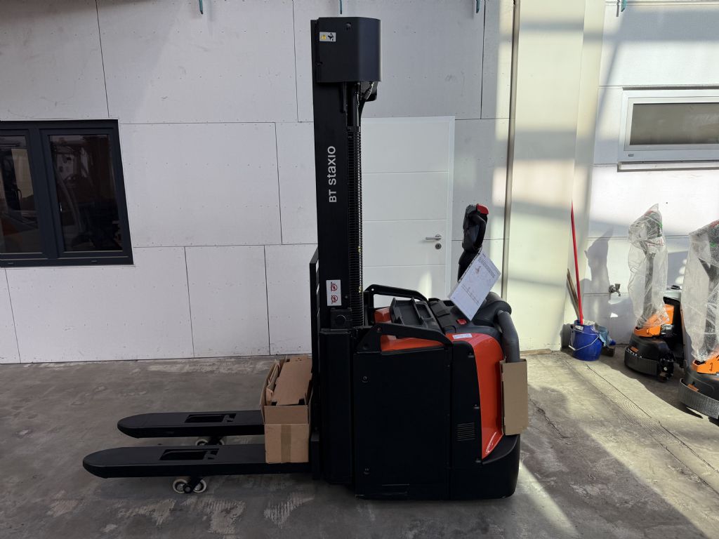Toyota-SPE 160 L / Demo / 3 Std.-Stoccatore-www.forkliftcenter-bremen.de