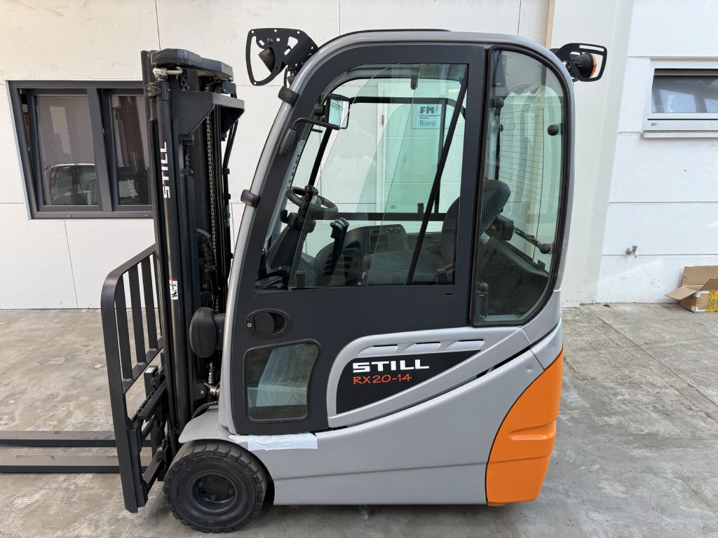 Still-RX 20-14 / 3120 Std. / AKKU 2023-Electric 3-wheel forklift-www.forkliftcenter-bremen.de