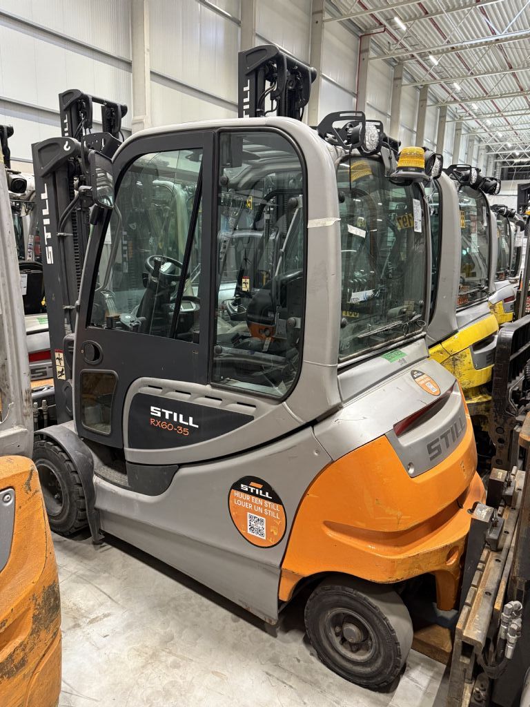 Still-RX 60-35 / 4939 Std. / AKKU 2021-Elektro 4 Rad-Stapler-www.forkliftcenter-bremen.de