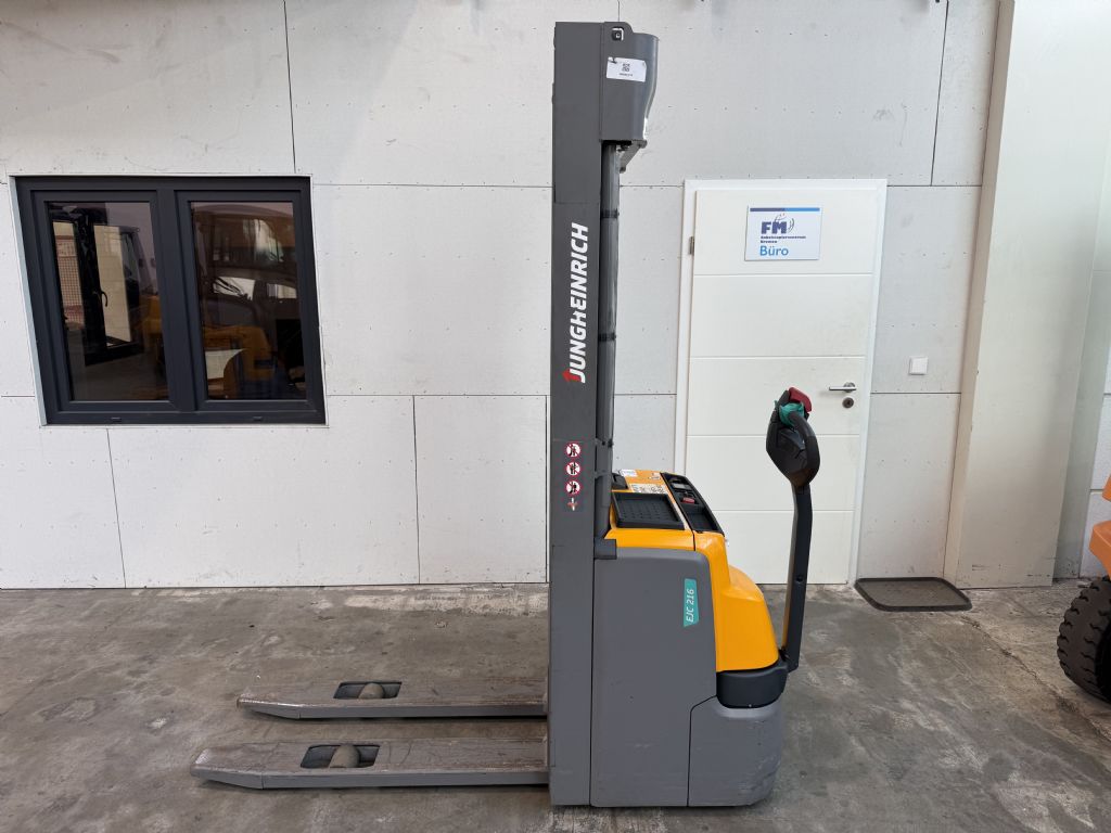 Jungheinrich-EJC 216 / nur 353 Std. -High Lift stacker-www.forkliftcenter-bremen.de