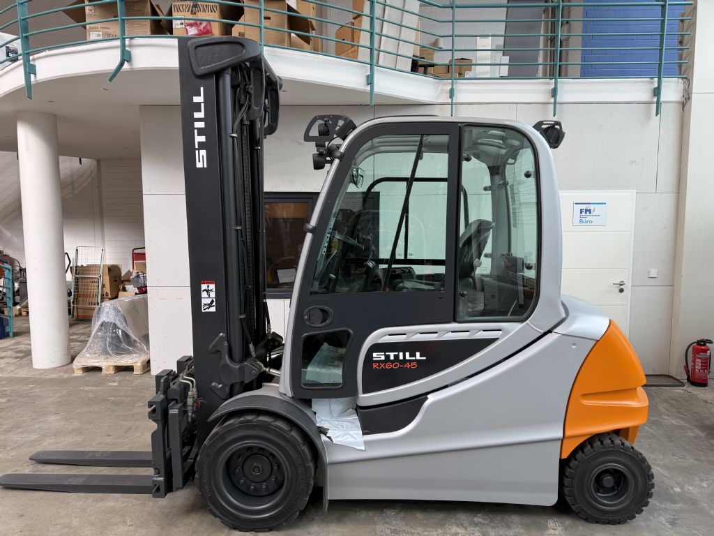 Still-RX 60-45 / ZVG+SS / 5377 Std. -Electric 4-wheel forklift-www.forkliftcenter-bremen.de