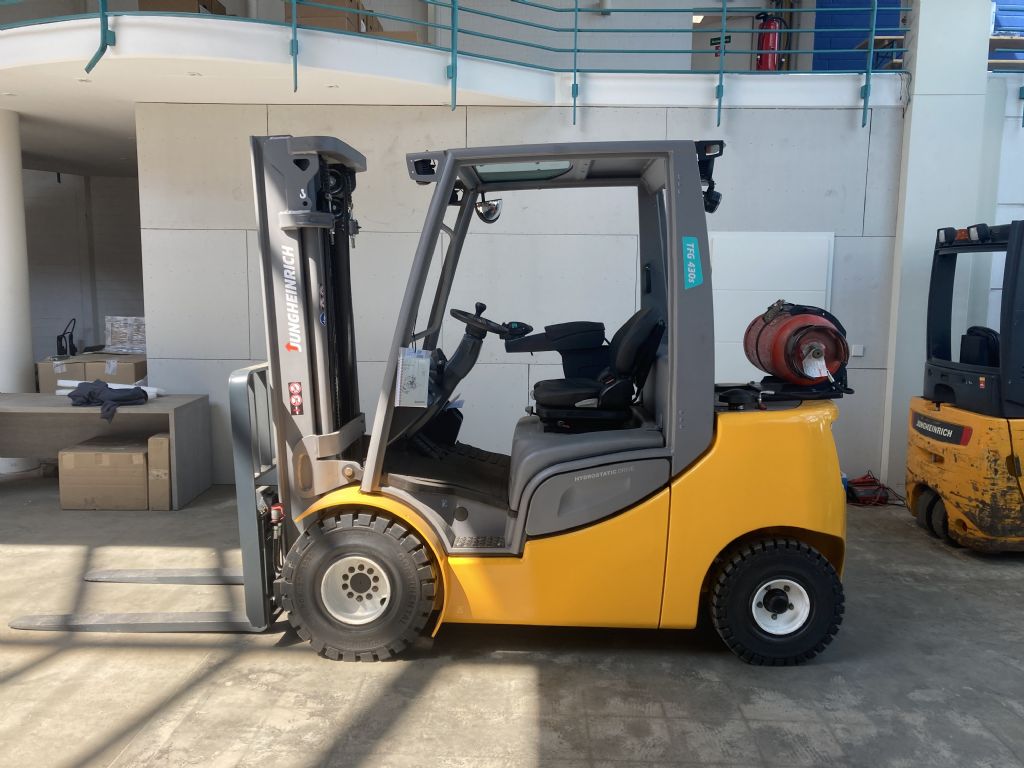 Jungheinrich-TFG 430 S / 4630 Std. -Treibgasstapler-www.forkliftcenter-bremen.de