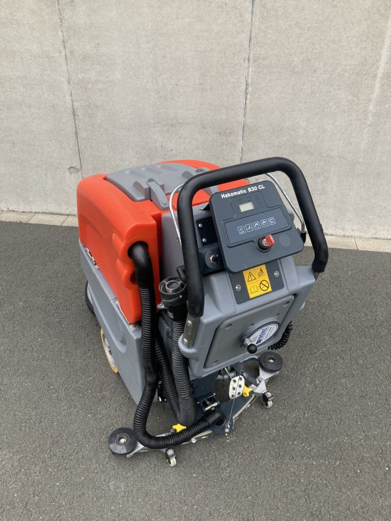 Hako-hakomatic B30CL TB430-Scheuersaugmaschine-www.frenz-gabelstapler.de Hako-hakomatic B30CL TB430-Scheuersaugmaschine-www.frenz-gabelstapler.de