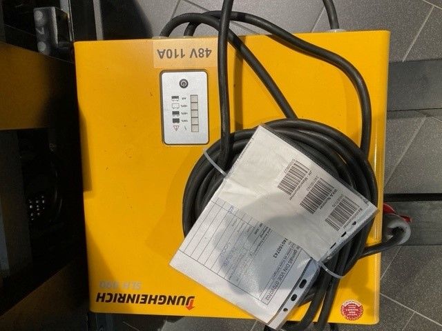 Jungheinrich-EFG216k-DZ500-Elektro 3 Rad-Stapler-www.frenz-gabelstapler.de Jungheinrich-EFG216k-DZ500-Elektro 3 Rad-Stapler-www.frenz-gabelstapler.de