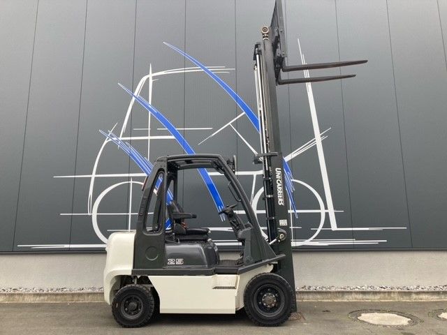 UniCarriers-Y1D2A25Q-Dieselstapler-www.frenz-gabelstapler.de UniCarriers-Y1D2A25Q-Dieselstapler-www.frenz-gabelstapler.de