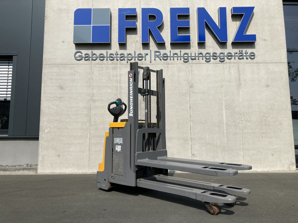 Jungheinrich-EJD220-Doppelstockstapler-www.frenz-gabelstapler.de Jungheinrich-EJD220-Doppelstockstapler-www.frenz-gabelstapler.de